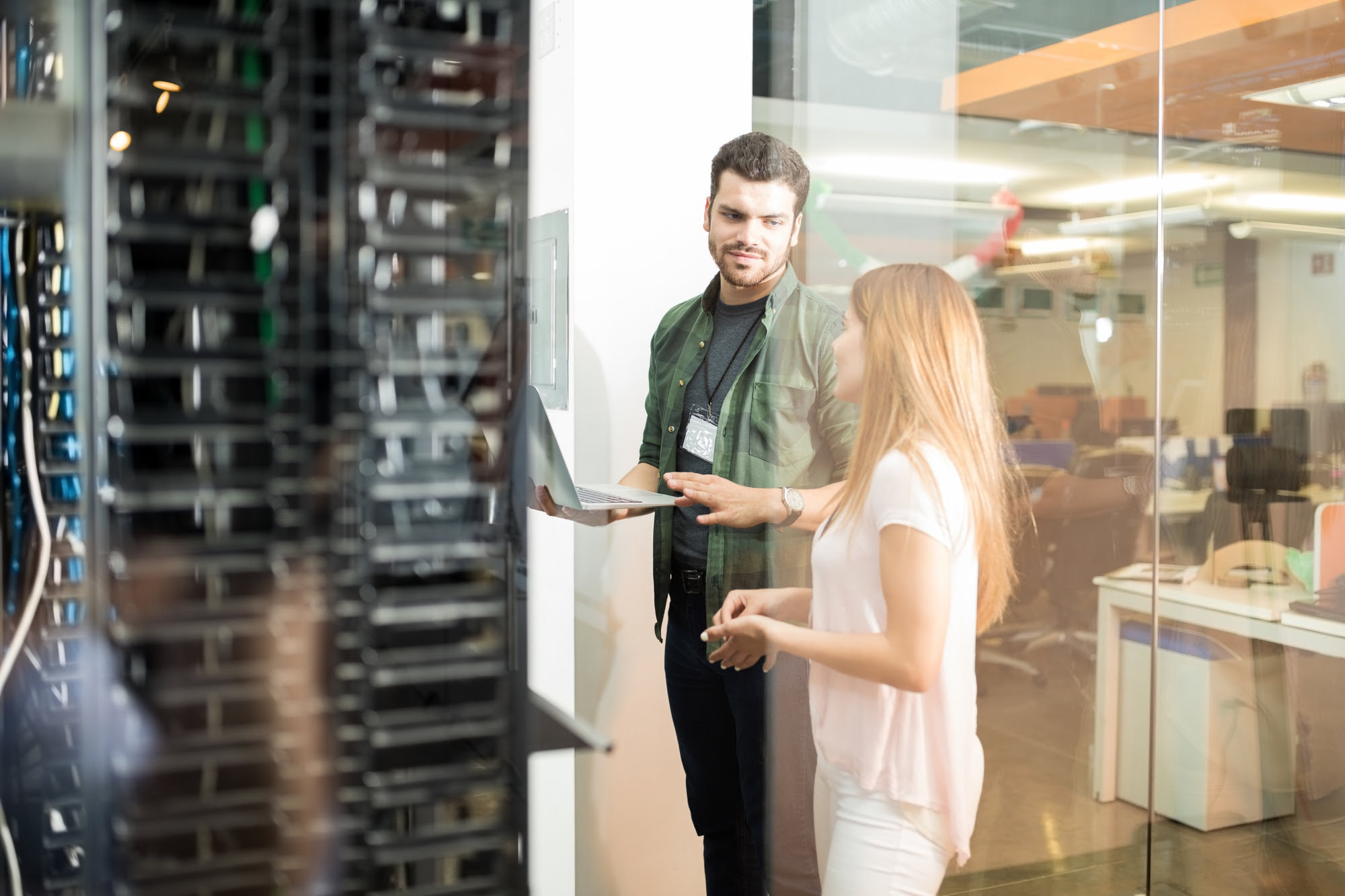 5 Reasons Why Your Business Needs a Dedicated Server